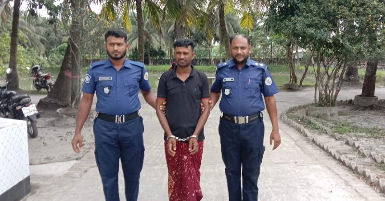 টেংরাগিরি ইকোপার্কে পর্যটককে সংঘবদ্ধ ধর্ষণ:প্রধান আসামি গ্রেফতার